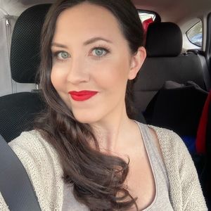 Meet your Posher, Erin